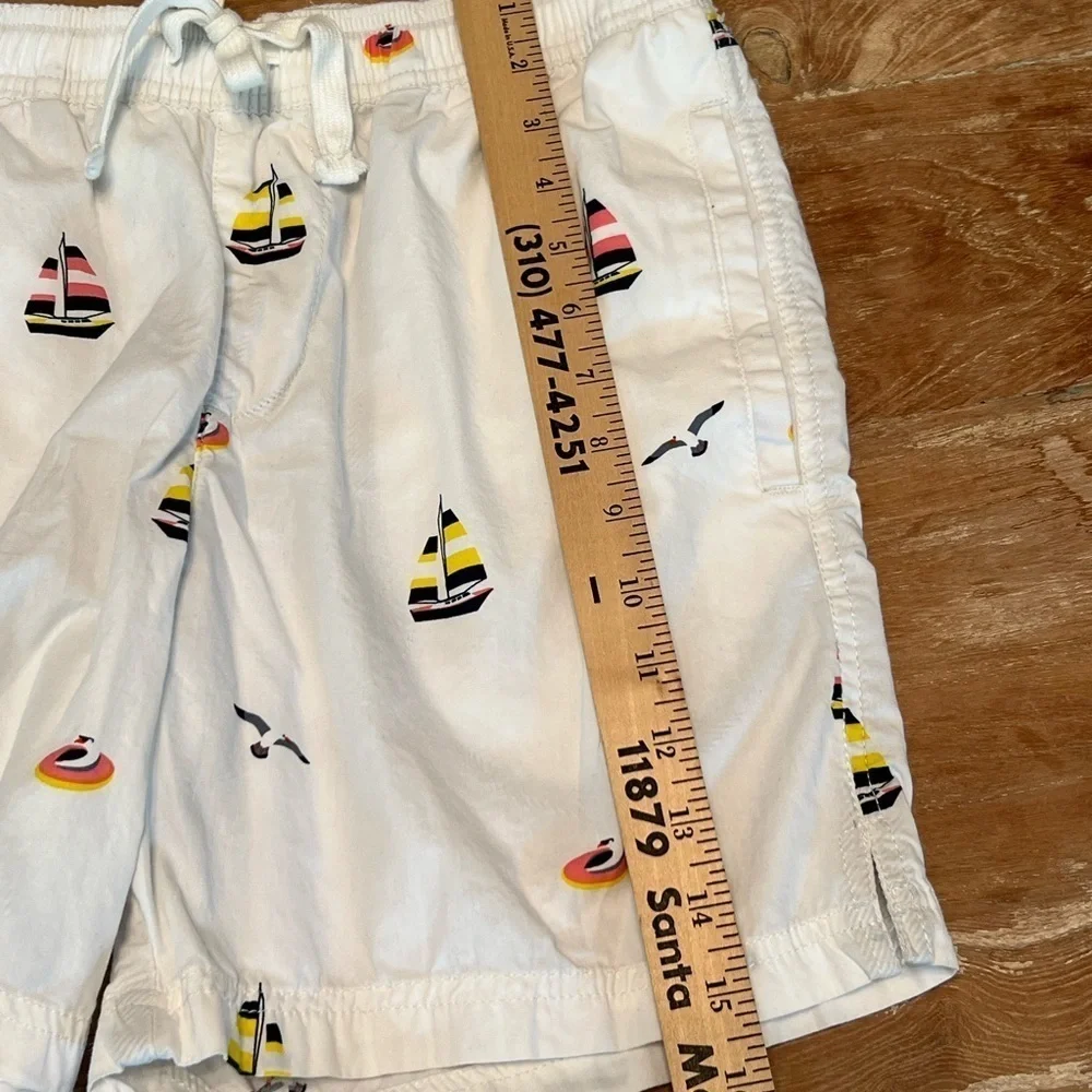 FREE PLANET White Nautical 100% Cotton Sailboat Shorts, Size S
